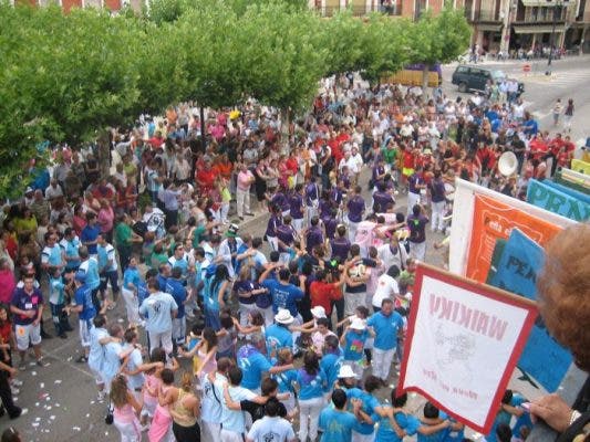 Nava del Rey: La concentración de peñas abre el martes las fiestas de «Los Novillos»