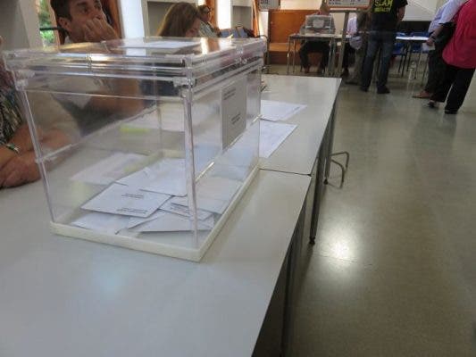El 53% de los internautas de «La Voz» cree que las elecciones gallegas y vascas influirán en la formación del Gobierno de España