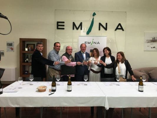 «Emina Verdejo fermentado en barrica 2015», en un sitial de honor en el Museo Provincial del Vino de Peñafiel