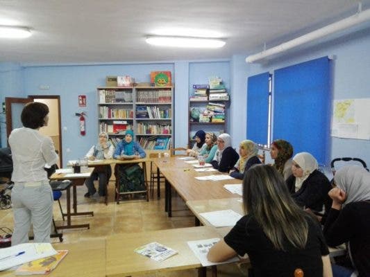 Once personas asistieron a la sede de Cáritas para llevar a cabo el curso de preparación del examen de nacionalidad DELE A2