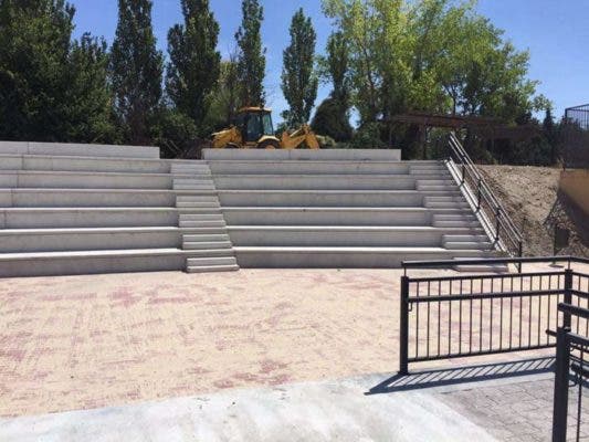 Las obras del auditorio al aire libre construido en el Parque Villa de Ferias, a punto de concluir