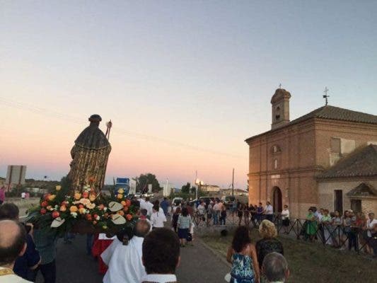Medina del Campo: la imagen de San Roque  recorrió las calles de la villa