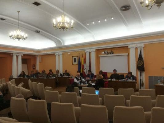 Medina del Campo: El Pleno Municipal celebrado en la jornada de ayer destacó por la falta de comunicación entre los concejales