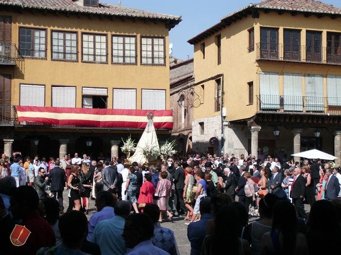 Tordesillas celebra hoy la onomástica de la Patrona y el Desfile de Faroles