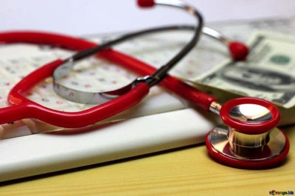 CESM convoca huelga nacional de médicos para el próximo 27 de octubre