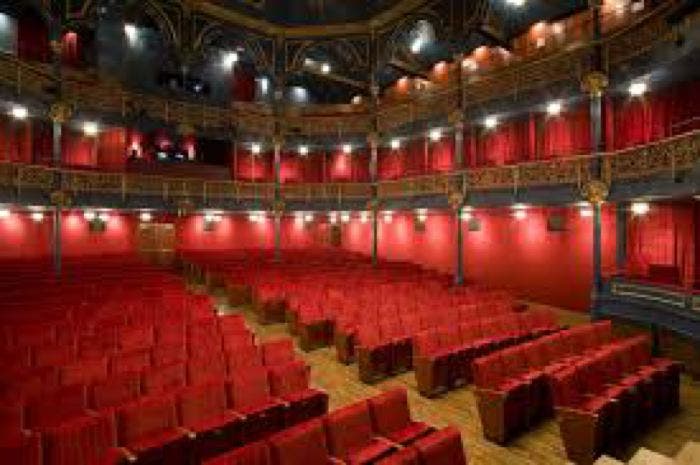 Serrada: «El Racimo», ganador de la XXXV Muestra de Teatro «Provincia de Valladolid»