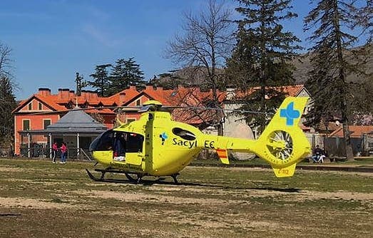 Un segundo accidente de moto en la LE-5512 es trasladado por el helicóptero medicalizado