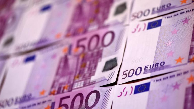 La Audiencia condena a un hombre por un timo de 100.000 euros en billetes falsos