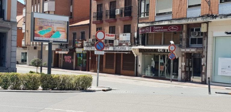Un varón sufre un infarto en la calle Padilla de Medina del Campo y la Policía Local toma parte en la reanimación