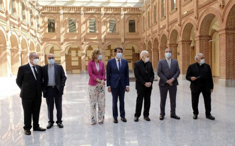 Suárez-Quiñones destaca el apoyo de la Junta al impulso cultural y turístico que supondrá para León la apertura del Museo de Semana Santa
