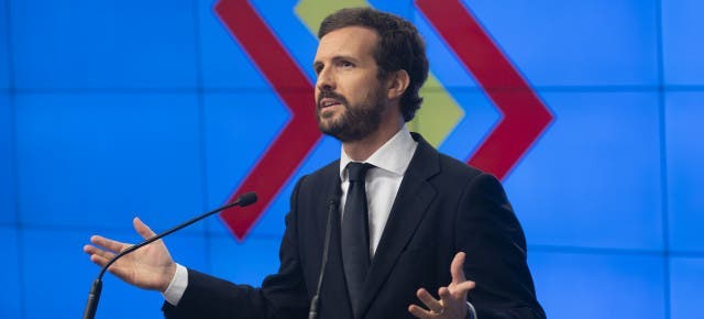 Casado tiende la mano a Sánchez para hacer política constructiva y en positivo en el País Vasco y el resto de España