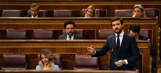 Casado advierte a Sánchez que estará esparciendo la confrontación si rechaza el "antídoto" de los pactos del PP: “la pelota está en su tejado”