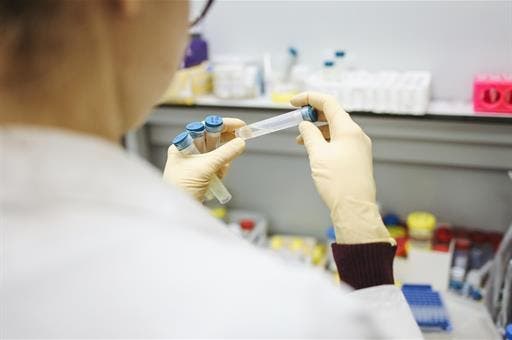 Una posible contaminación de muestras obliga a sanidad a repetir la PCR a cuarenta y dos personas en Riaza