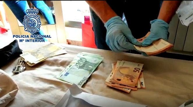 La Policía Nacional detiene a 60 personas en una operación contra el blanqueo de capitales procedente del narcotráfico