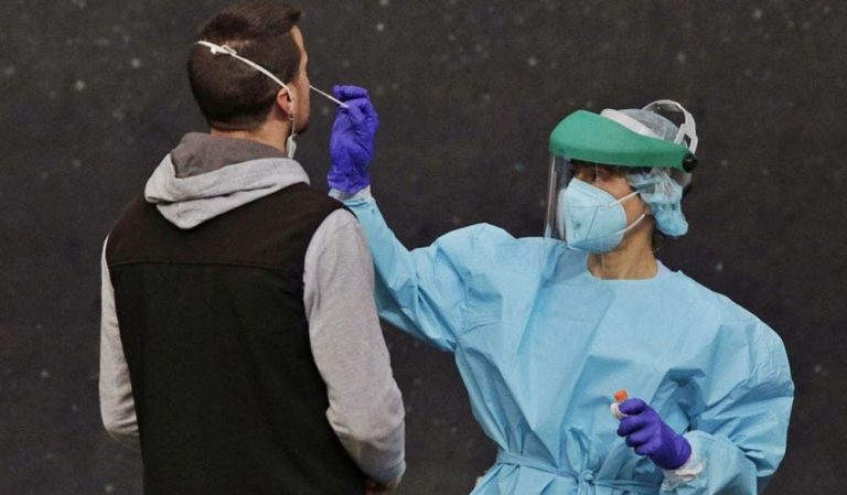 Castilla y León notifica 38 nuevos casos de Covid y dos muertes en hospitales