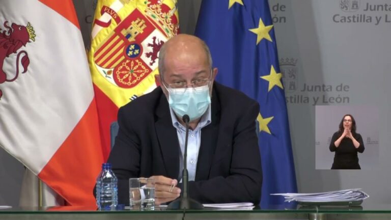 Castilla y León baja a nivel 3 de alerta sanitaria y amplía horarios y aforos