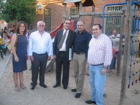 La diputado Virginia Serrano, Fernández, Solana, Medrano y el portavoz del PP y candidato a la alcaldía de Matapozuelos Antonio Méndez