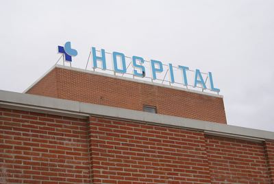 Cara y cruz en el Hospital de Medina del Campo importante descenso de los hospitalizados por COVID-19 pero hay que lamentar un nuevo fallecimiento