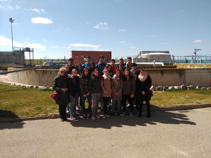 Alumnos del «Gómez Pereira» visitaron la E.D.A.R. de Medina del Campo