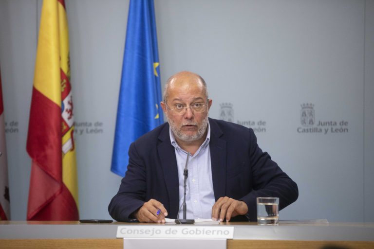La Junta de Castilla y León acuerda garantizar la prestación de servicios esenciales durante la jornada de huelga del 25 de octubre