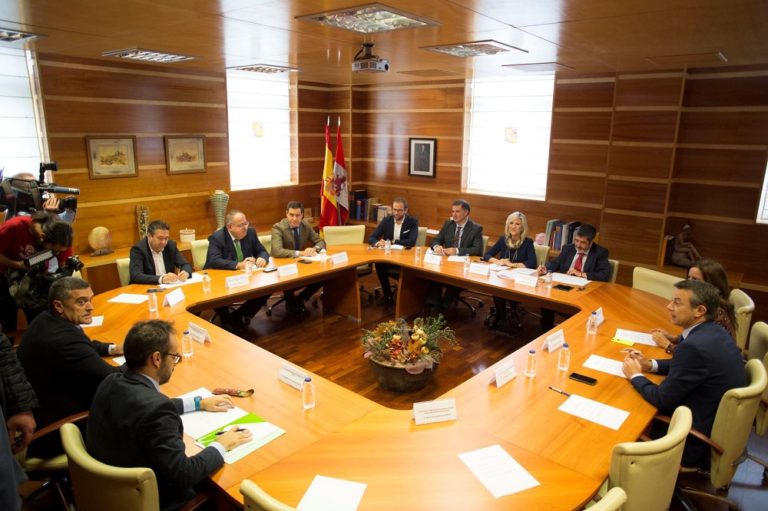 Ciudadanos critica la ausencia del PSOE y Podemos en la reunión por el futuro de la Sanidad de Castilla y León