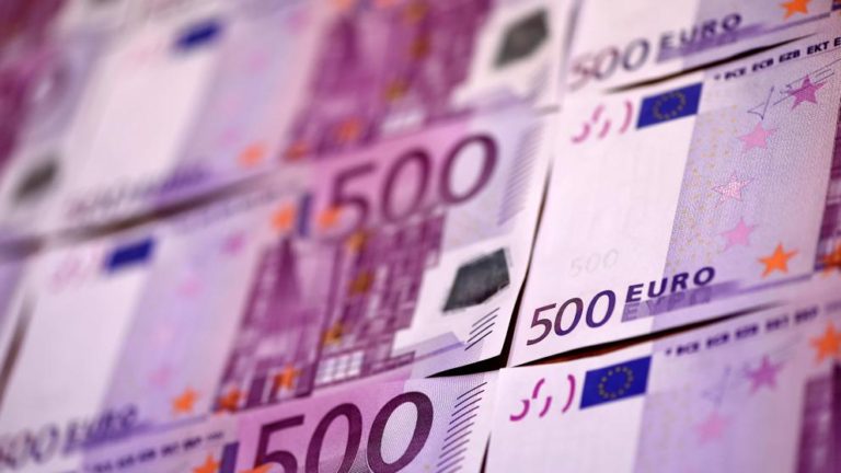 La Policía Nacional advierte de que el uso del rotulador detector de billetes falsos no siempre es efectivo