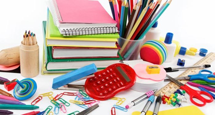94 ni?os y niñas de Olmedo recibirán ayudas para la compra de material escolar.