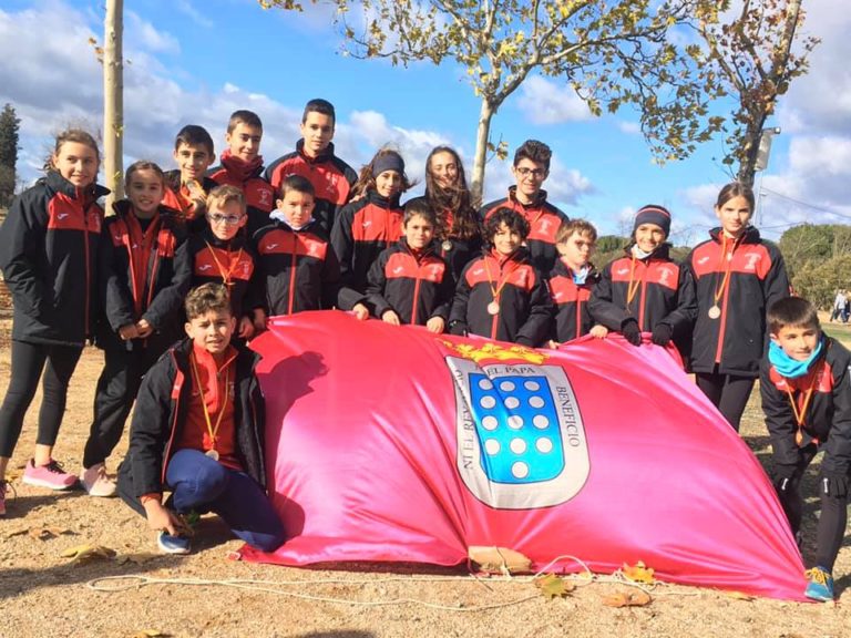 El Club de Atletismo Castillo de la Mota consigue 3 oros, 2 platas y 5 bronces