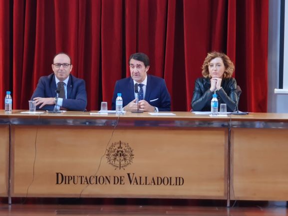 La Junta y la Diputación de Valladolid presentan a los ayuntamientos las Normas Urban?sticas Territoriales de la provincia