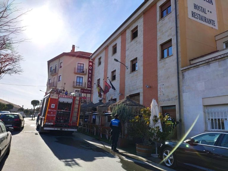 Un incendio en el Hostal «Do?a Alicia» de Medina del Campo obliga a desalojar el comedor