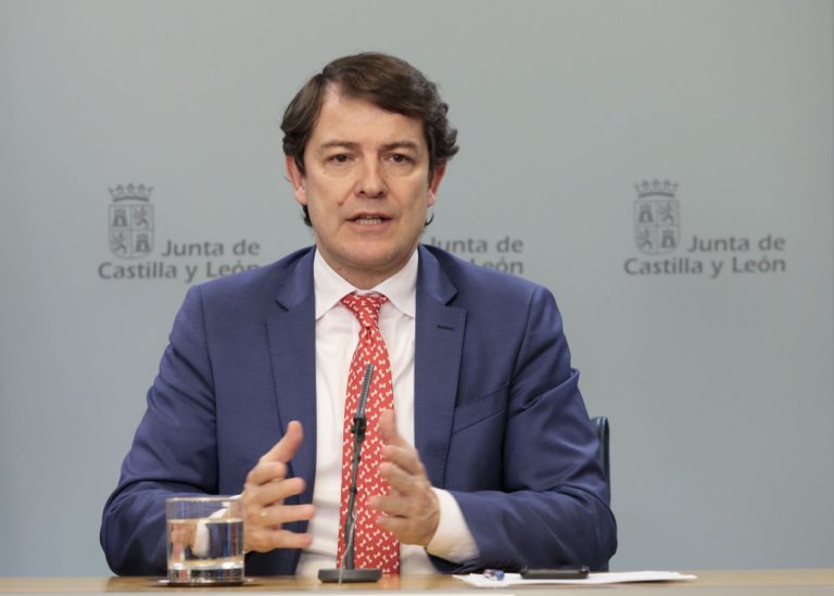 La Junta de Castilla y León invita a los partidos pol?ticos con representaci?n en las Cortes a designar a un interlocutor para pactar los presupuestos de 2021
