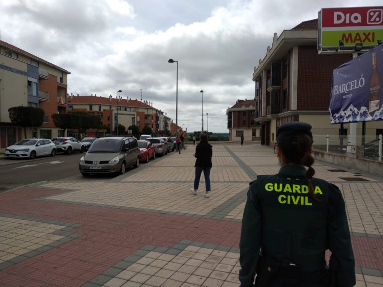La Guardia Civil refuerza la vigilancia en Valladolid, con agentes del Grupo de Reserva y Seguridad (GRS)