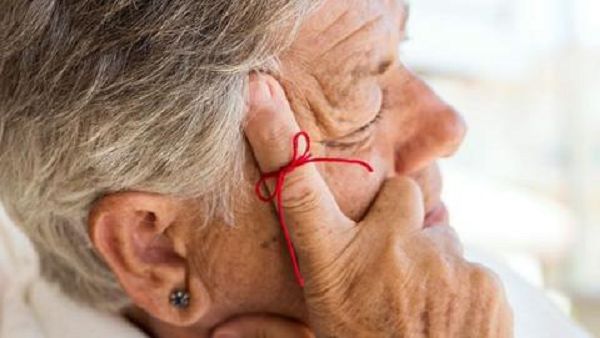 200.000 personas afectadas por Alzheimer u otro tipo de demencia han dejado de recibir los servicios y atenciones especializados