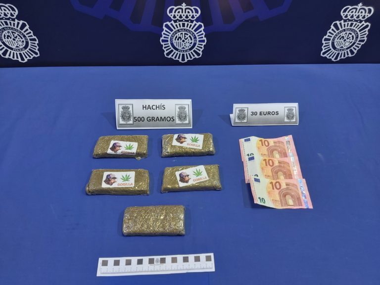 La Policía Nacional detiene a un individuo como presunto autor de un delito de tráfico de drogas
