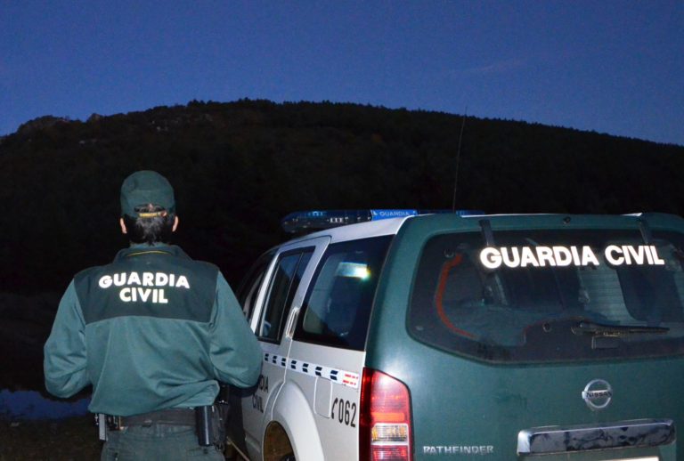 La Guardia Civil auxilia a dos senderistas perdidos en la zona conocida como ?Vizconcillo? en la localidad de Requejo de Sanabria