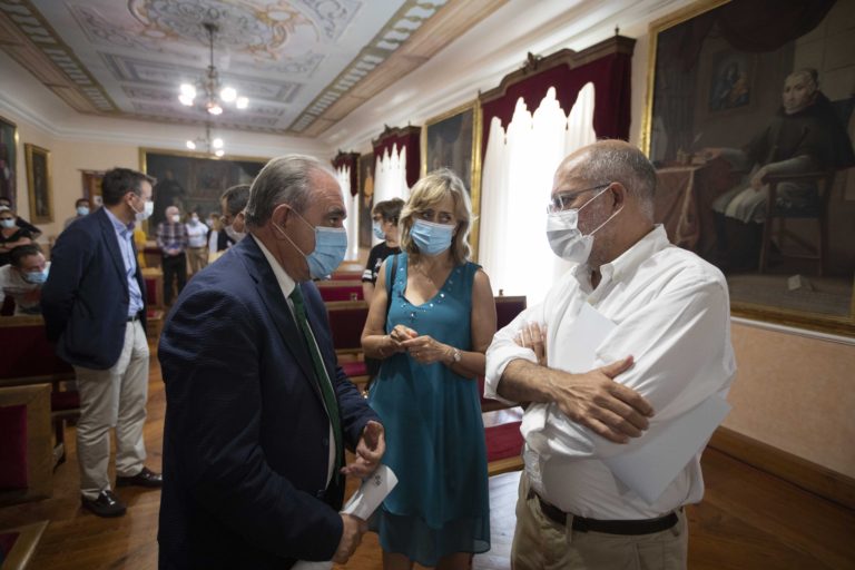 El vicepresidente Francisco Igea contin?a sus reuniones con alcaldes para avanzar la ordenaci?n territorial en la Comunidad