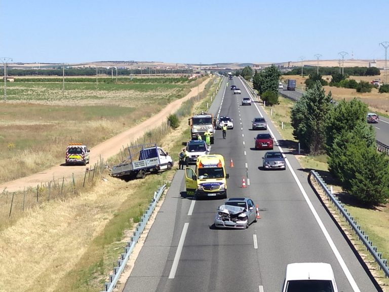 Medina del Campo: Accidente en la A-6 direcci?n Madrid