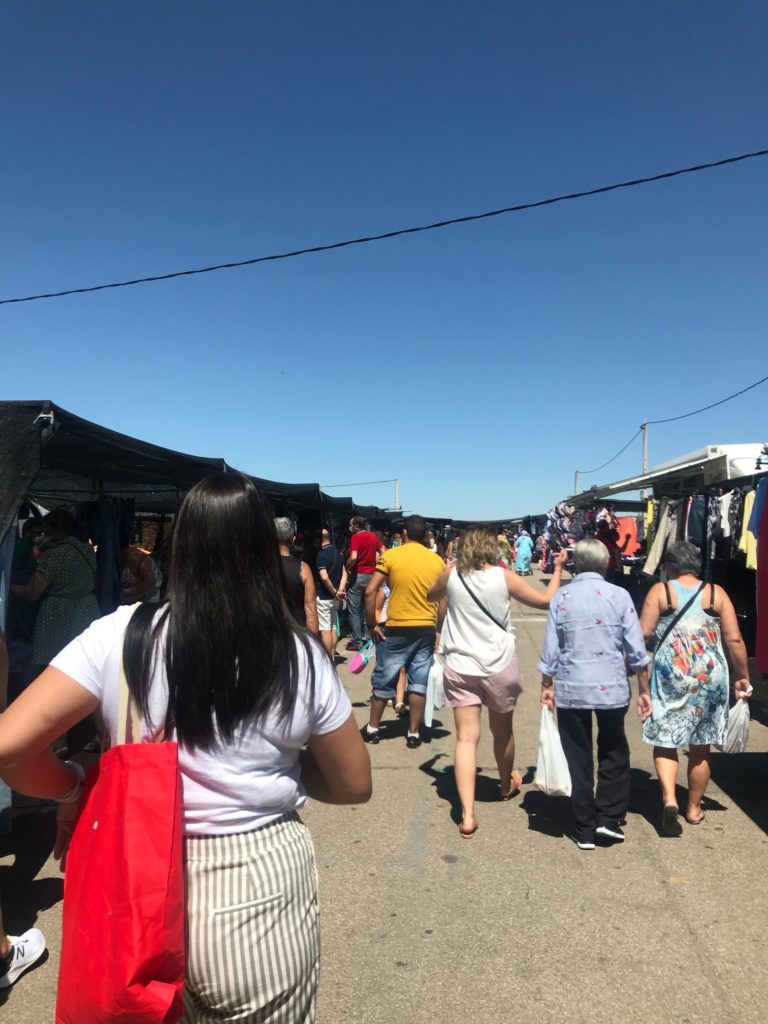 Medina del Campo revisa su mercadillo: nuevas normas, sanciones más duras y licencias hasta 12 años