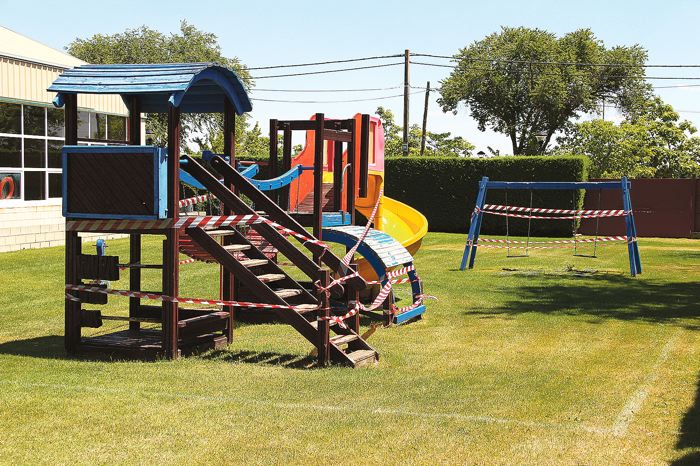 Los parques infantiles permanecerán cerrados todo agosto en Medina del Campo