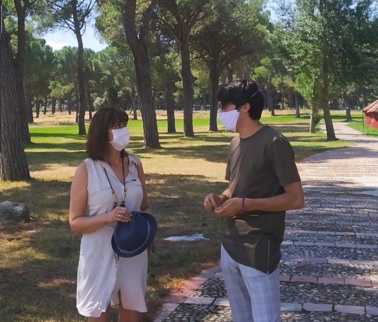 La Diputada de Turismo visita Naturcampa en Matapozuelos para seguir promocionando el turismo de naturaleza