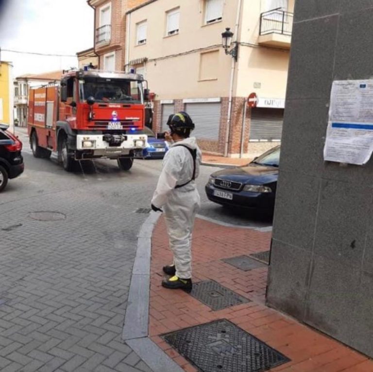 Los bomberos desinfectarán los espacios públicos de Íscar y Pedrajas