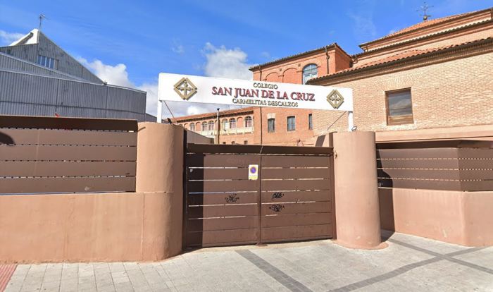 El Colegio San Juan de la Cruz califica de «intolerable» los presuntos delitos del exprofesor apartado en 2020