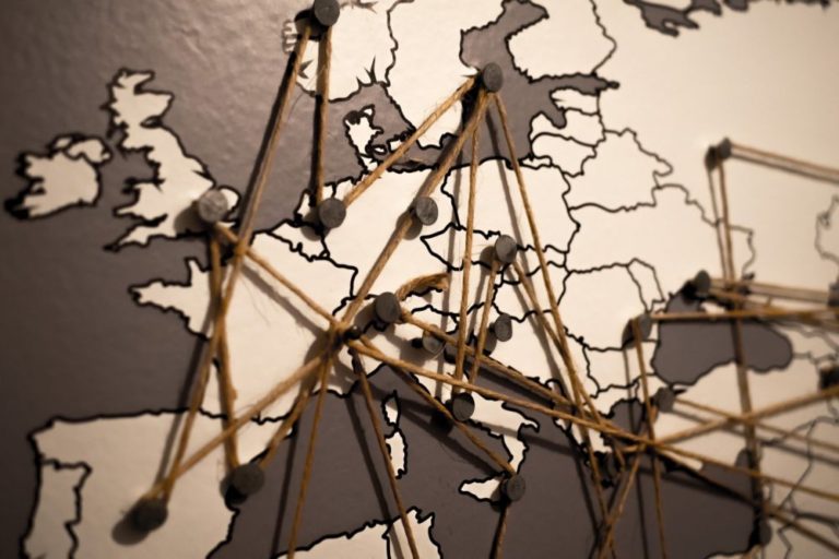 La Junta convoca cuatro becas para formación y realización de pr?cticas en Acci?n Exterior y Asuntos Europeos