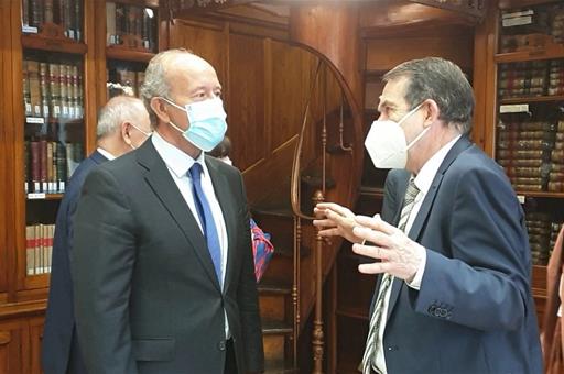 Campo aboga por dar participaci?n a los municipios en el modelo de cogobernanza