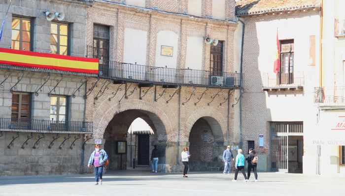 El Consistorio convoca 3 plazas de peón en Medina del Campo