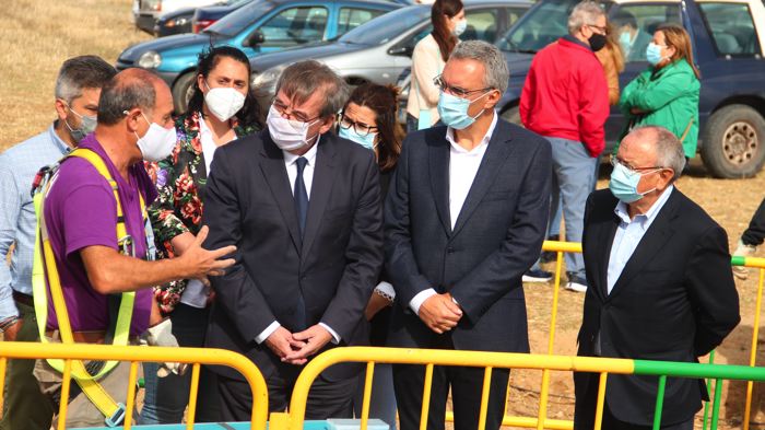 El secretario de Estado de Memoria Democr?tica adelanta los contenidos de su nueva ley en la excavaci?n de ‘El Pozo’
