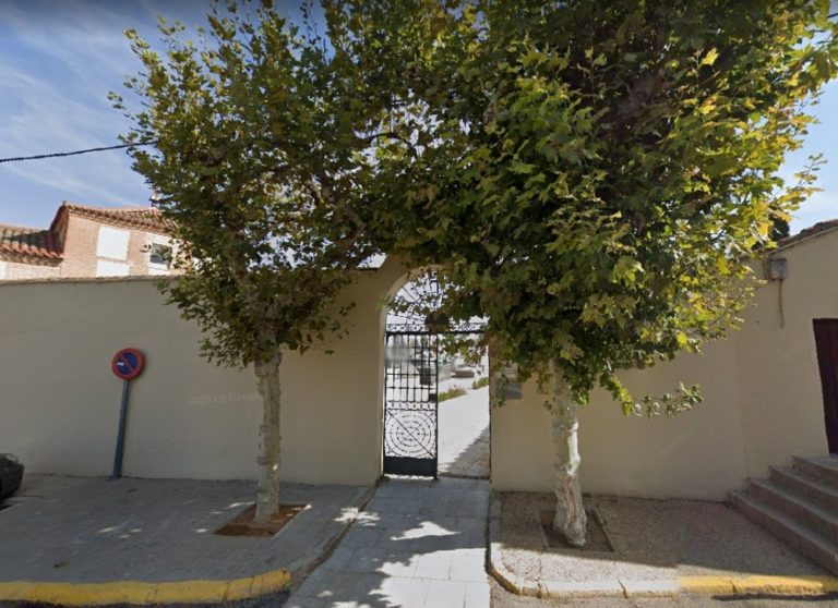 Tordesillas regula con medidas las visitas al cementerio