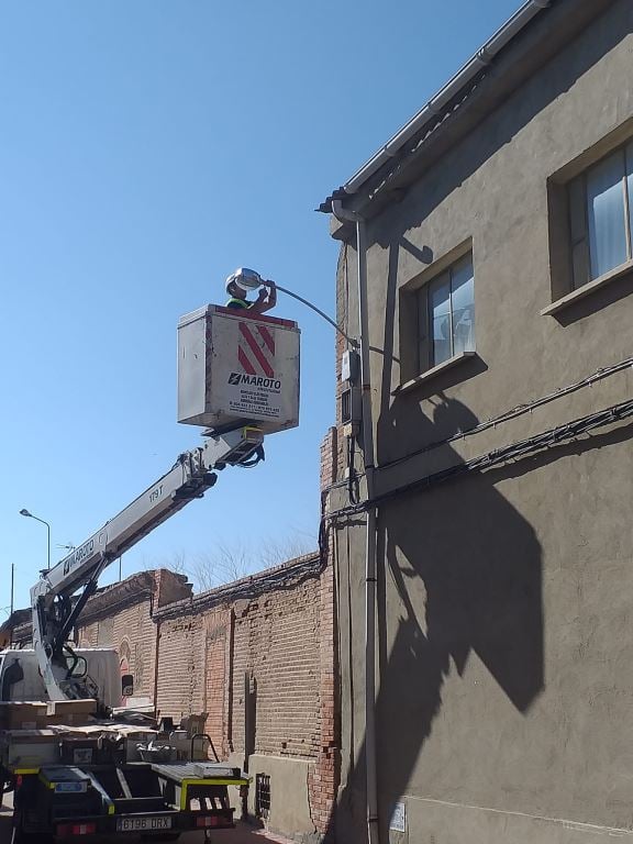 El Ayuntamiento de Fresno mejora el alumbrado público