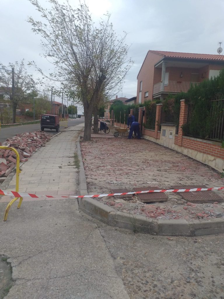 Fresno el Viejo acomete reformas en el barrio de la Estaci?n y en el edificio parroquial
