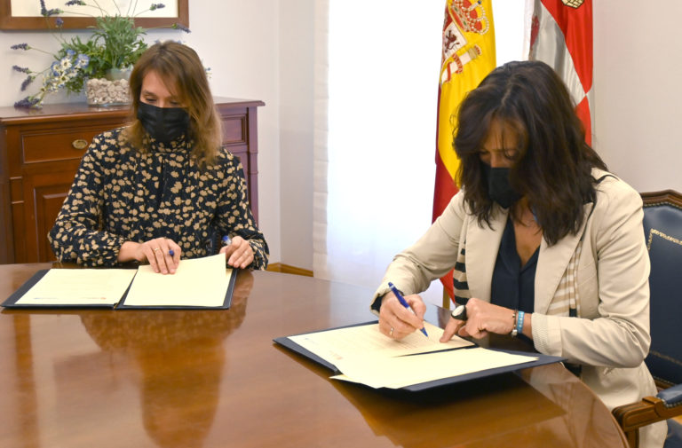 Educación y UNICEF renuevan su compromiso para promover los derechos de la infancia en los centros docentes de Castilla y León
